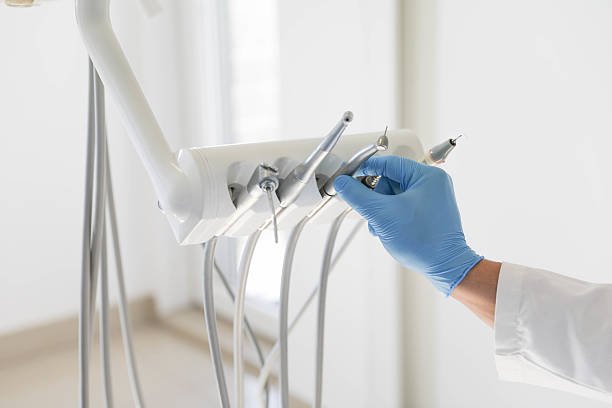 24/7 Emergency Teeth Whitening experts in Marquette, MI